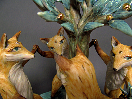 Foxes dancing